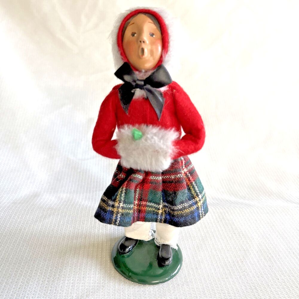 Vintage Byers Choice Carolers Woman Girl Red Plaid Skirt Fur Muff 10” 1994